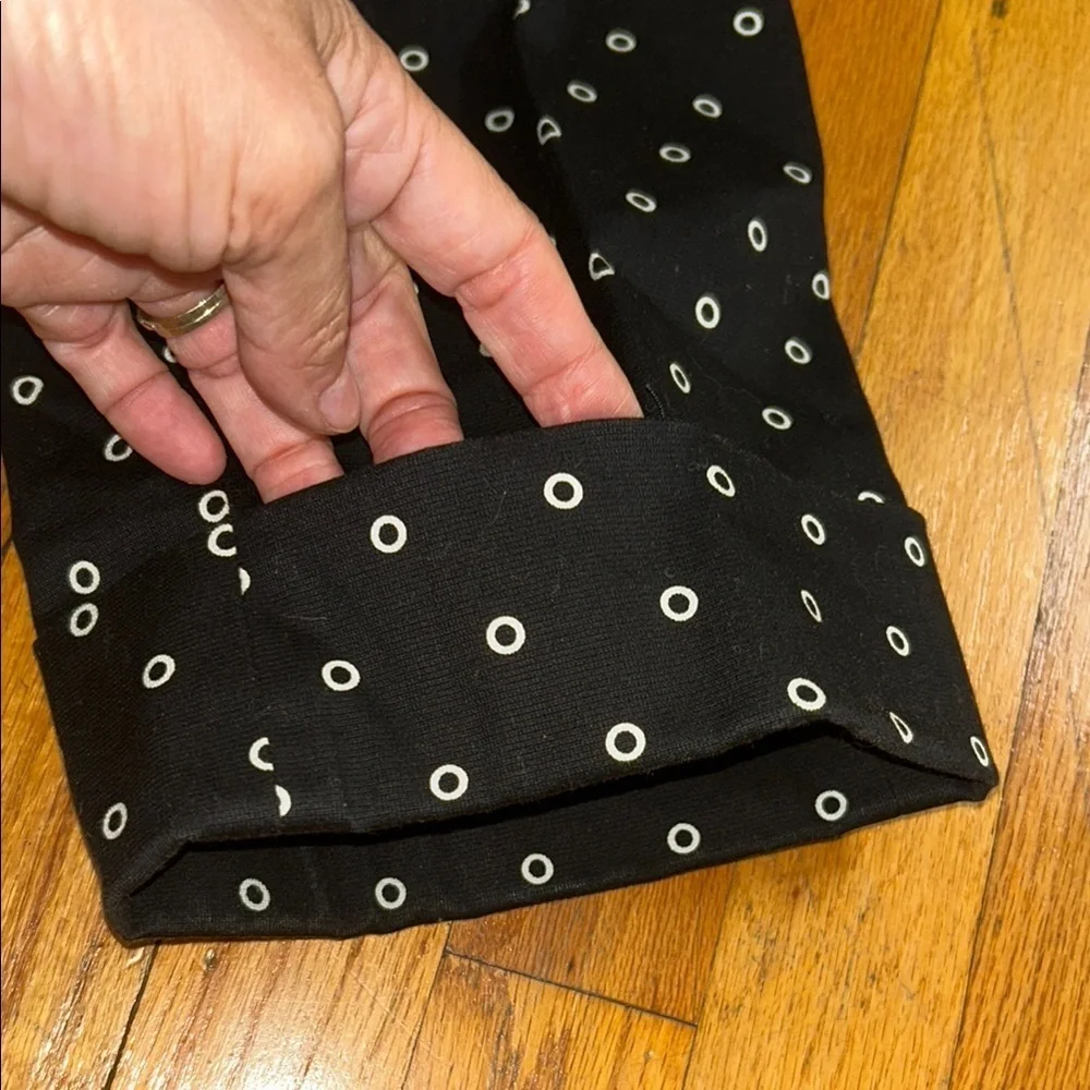 2x15 Rafaella Black and White Polka Dot Capris